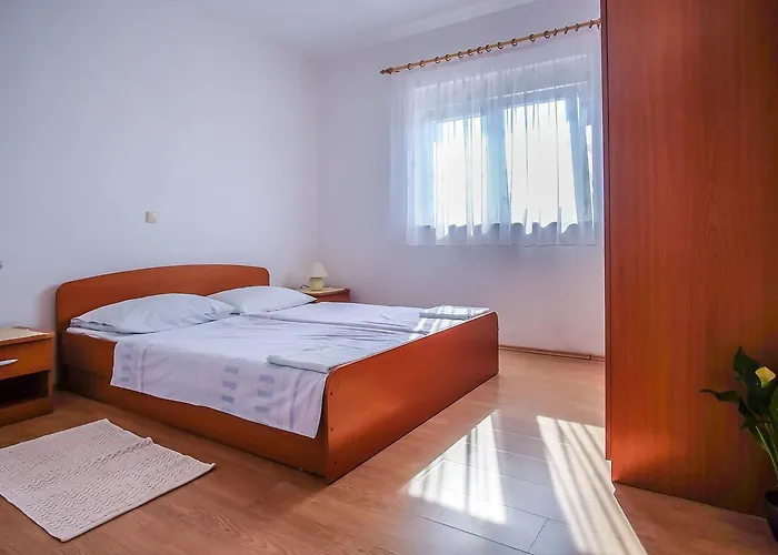 Jasmin Barbat na Rabu