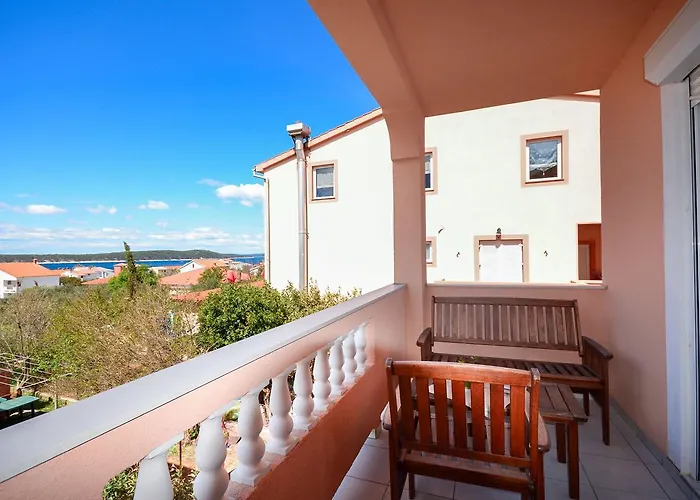 Jasmin Апартаменты Barbat na Rabu